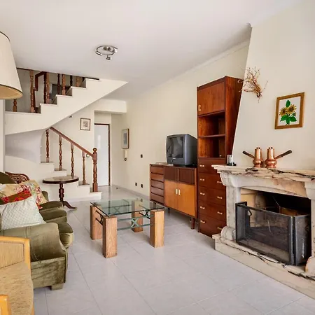 Altido Cosy 1-bed Flat With Pool Apartamento *